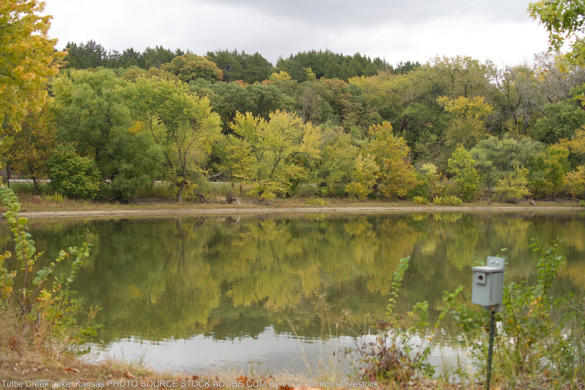 Top 8 Lakes to Visit in Kansas