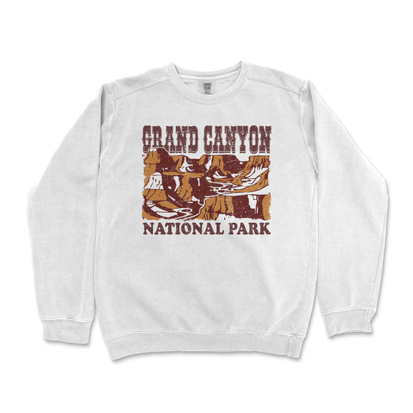 a white sweatshirt with the words grand canyon national park printed on it