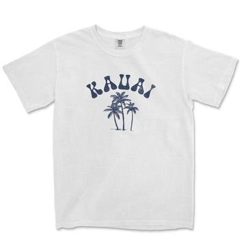 a white t - shirt with a palm tree and the word kaua on it
