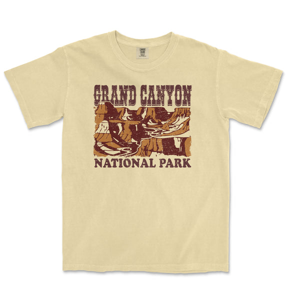 a t - shirt that says grand canyon national park