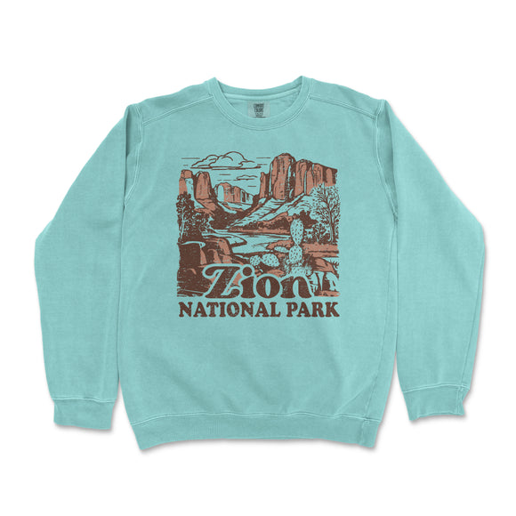 a blue sweatshirt with the words arizona national park printed on it