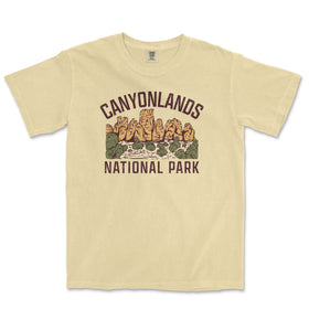 a t - shirt with the words canyonlands national park on it
