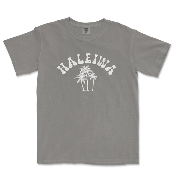 a gray t - shirt with the word halenna on it