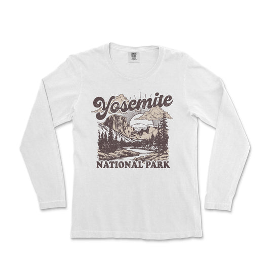 a white long sleeve shirt with the words yosemite national park on it