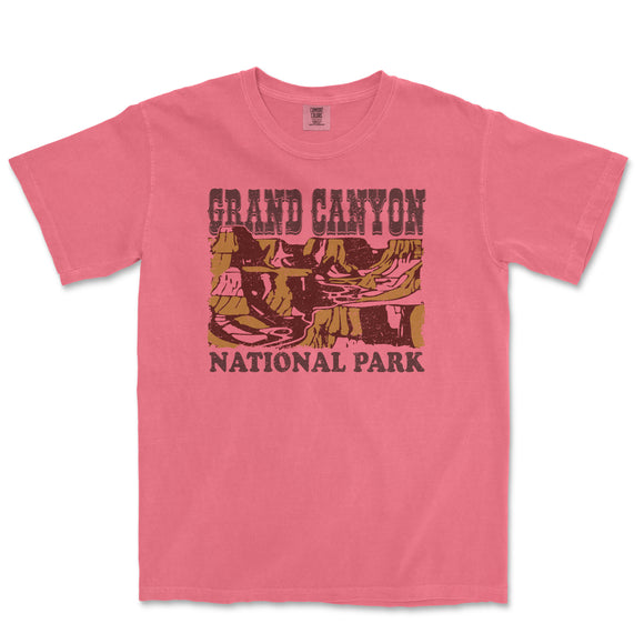 a pink t - shirt with the grand canyon national park on it