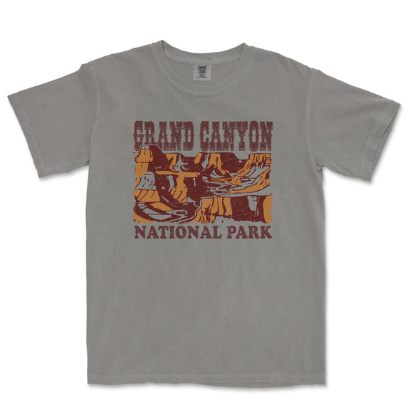 a gray t - shirt with the grand canyon national park on it