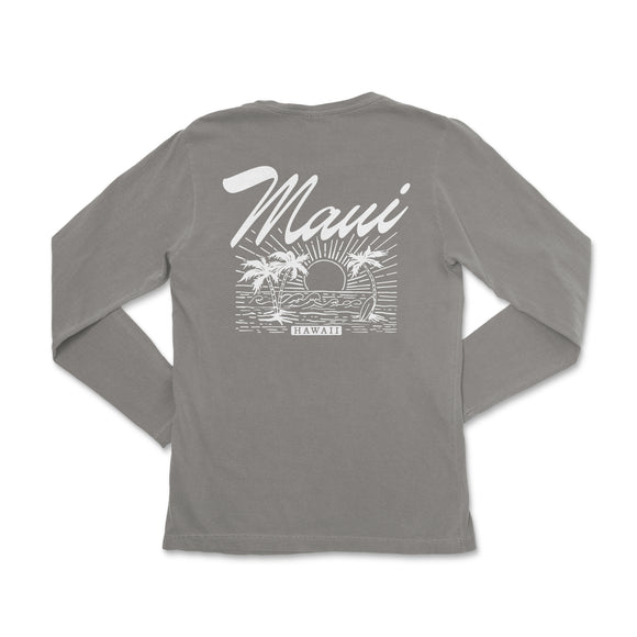 the back of a gray long sleeve shirt with the words, mauuu