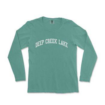 a green shirt with the words deep creek lake on it