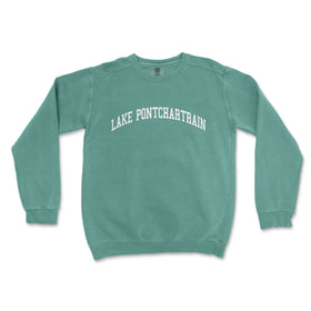 a green sweatshirt with the words lake pontchattaian on it